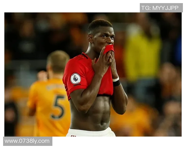 足球明星背后的故事与失落瞬间揭示了光鲜外表下的真实人生