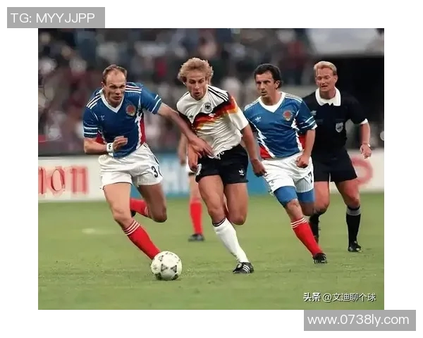 世界著名退役足球明星的传奇人生与辉煌成就回顾 世界著名退役足球明星的传奇人生与辉煌成就回顾